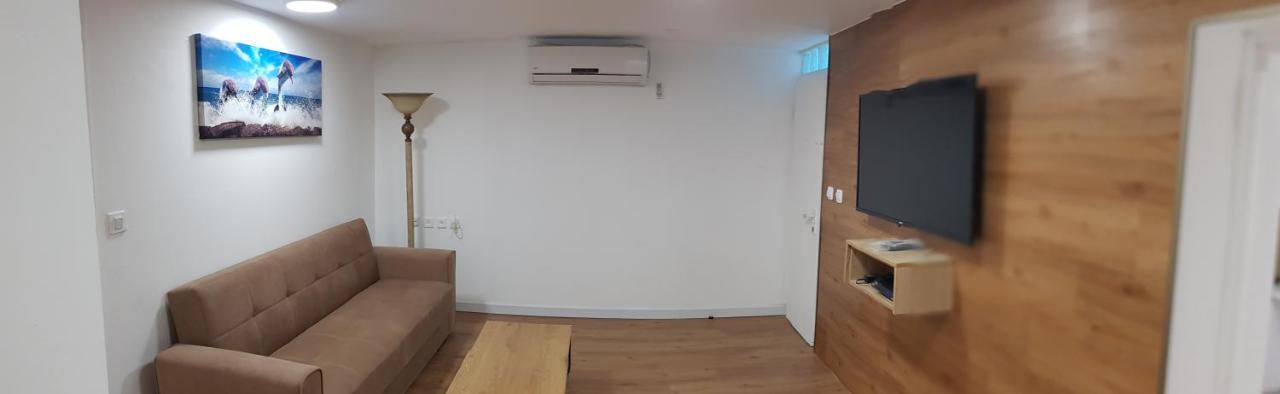 Apartment המקום של דוד David Place *